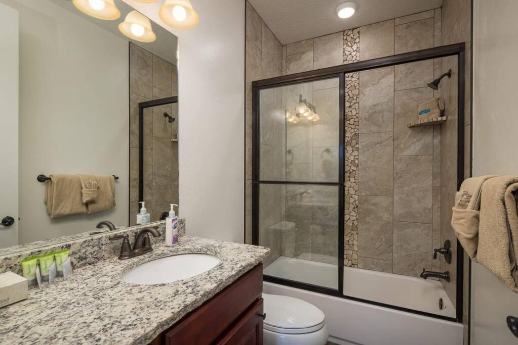 Luxury Downtown Rental - La Dolce Vita Villa #4 โมอาบ ภายนอก รูปภาพ